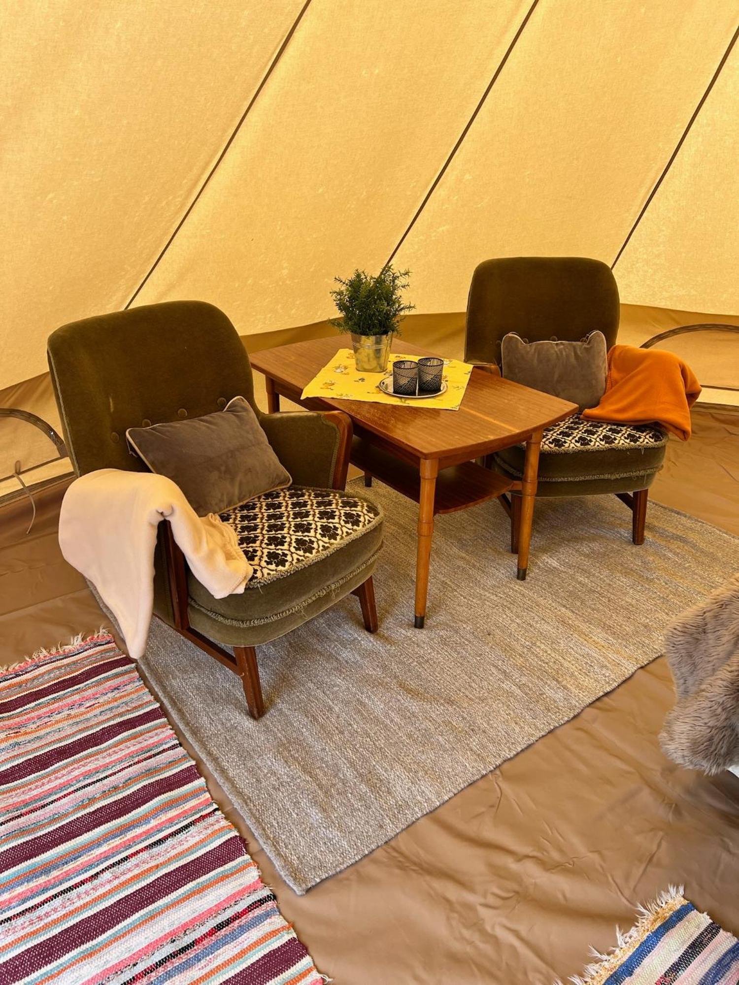 Hommen Gard Glamping Hotel Risor Exterior photo