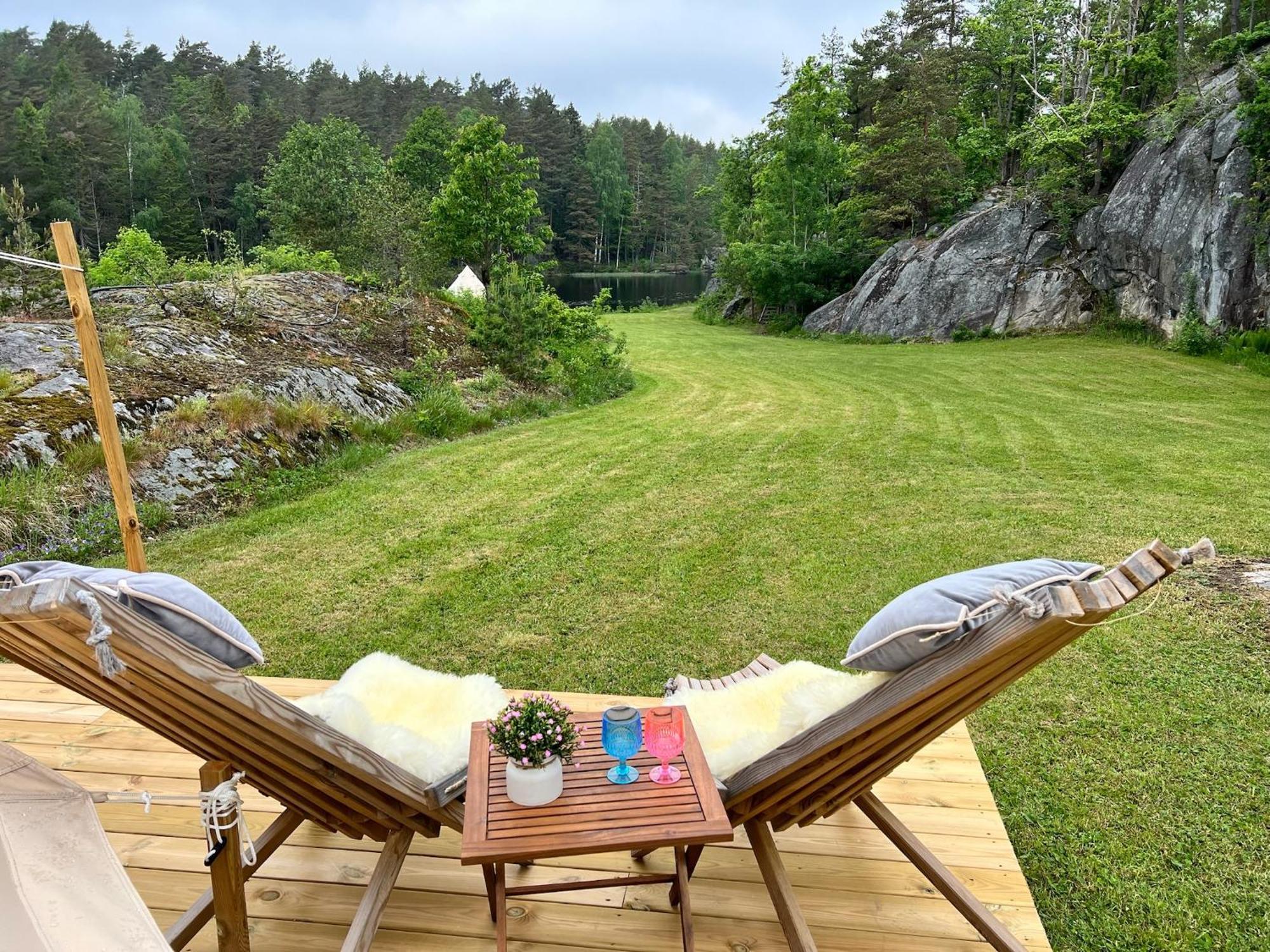Hommen Gard Glamping Hotel Risor Exterior photo